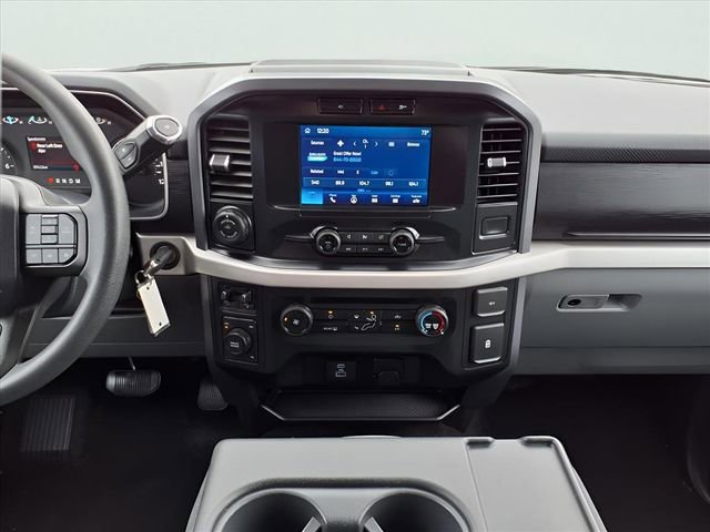 Used 2023 Ford F150 XLT w/ Trailer Tow Package image 13