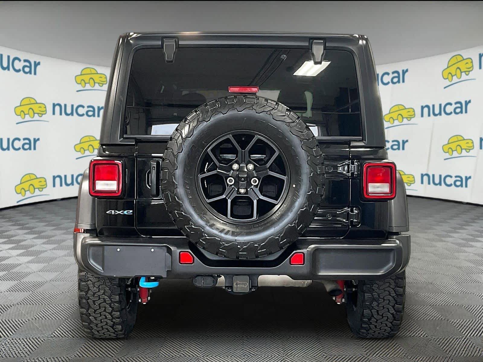 Used 2024 Jeep Wrangler Unlimited AWD/4WD image 5