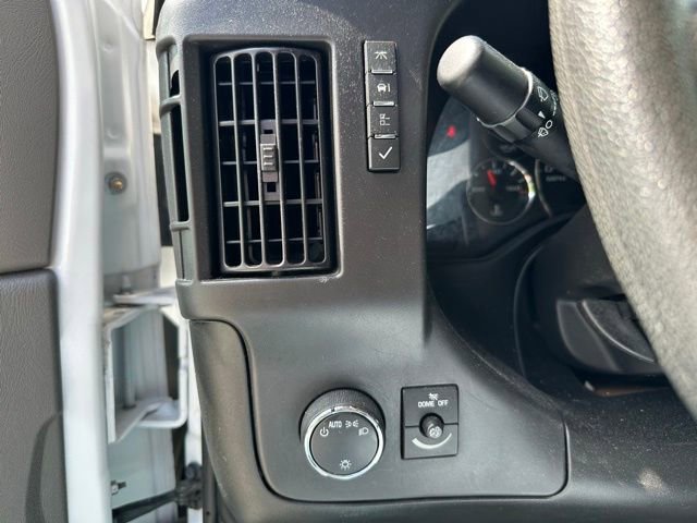 Used 2024 GMC Savana 2500 w/ Driver Convenience Package image 18