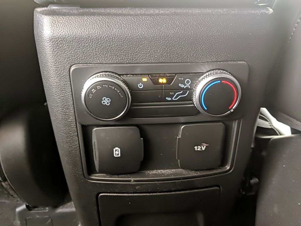 Used 2022 Ford Explorer XLT w/ Equipment Group 202A image 17