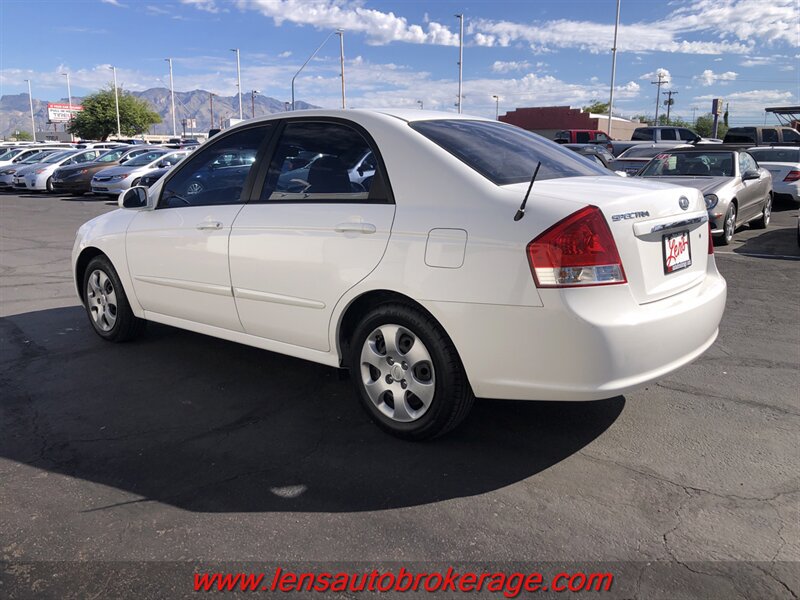 Used 2007 Kia Spectra EX FWD image 6