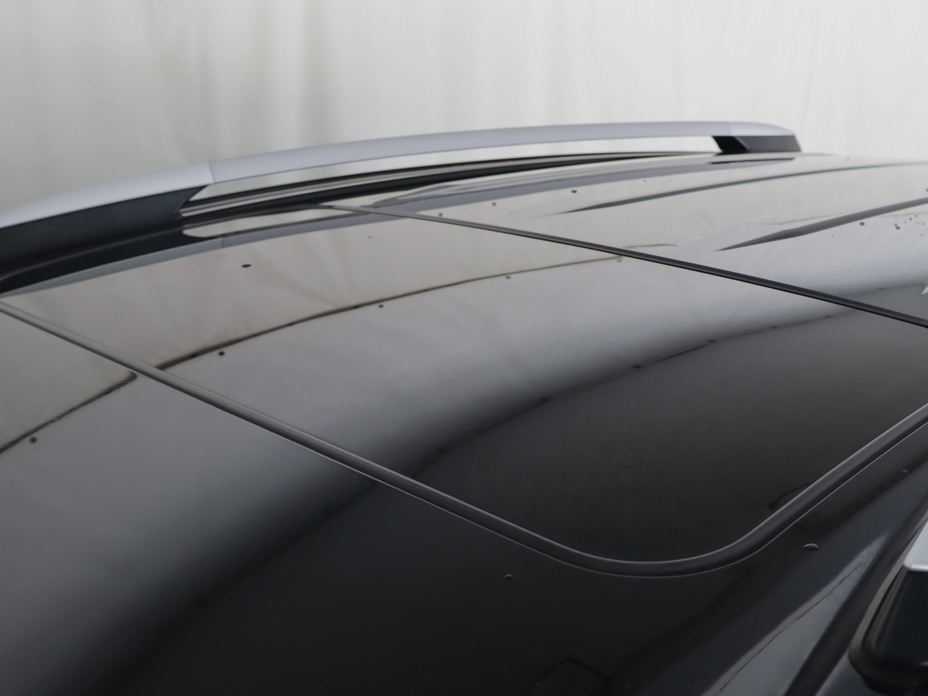 Used 2015 Toyota RAV4 Limited w/ Technology Package image 24