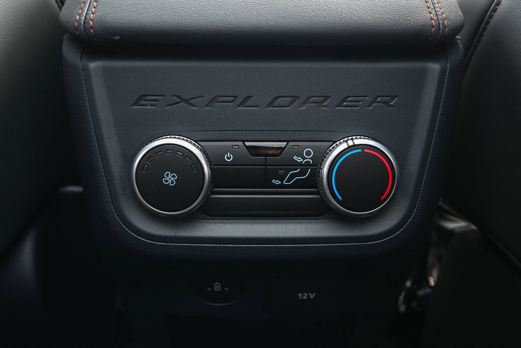 New 2026 Ford Explorer Active w/ Active Comfort Package image 27