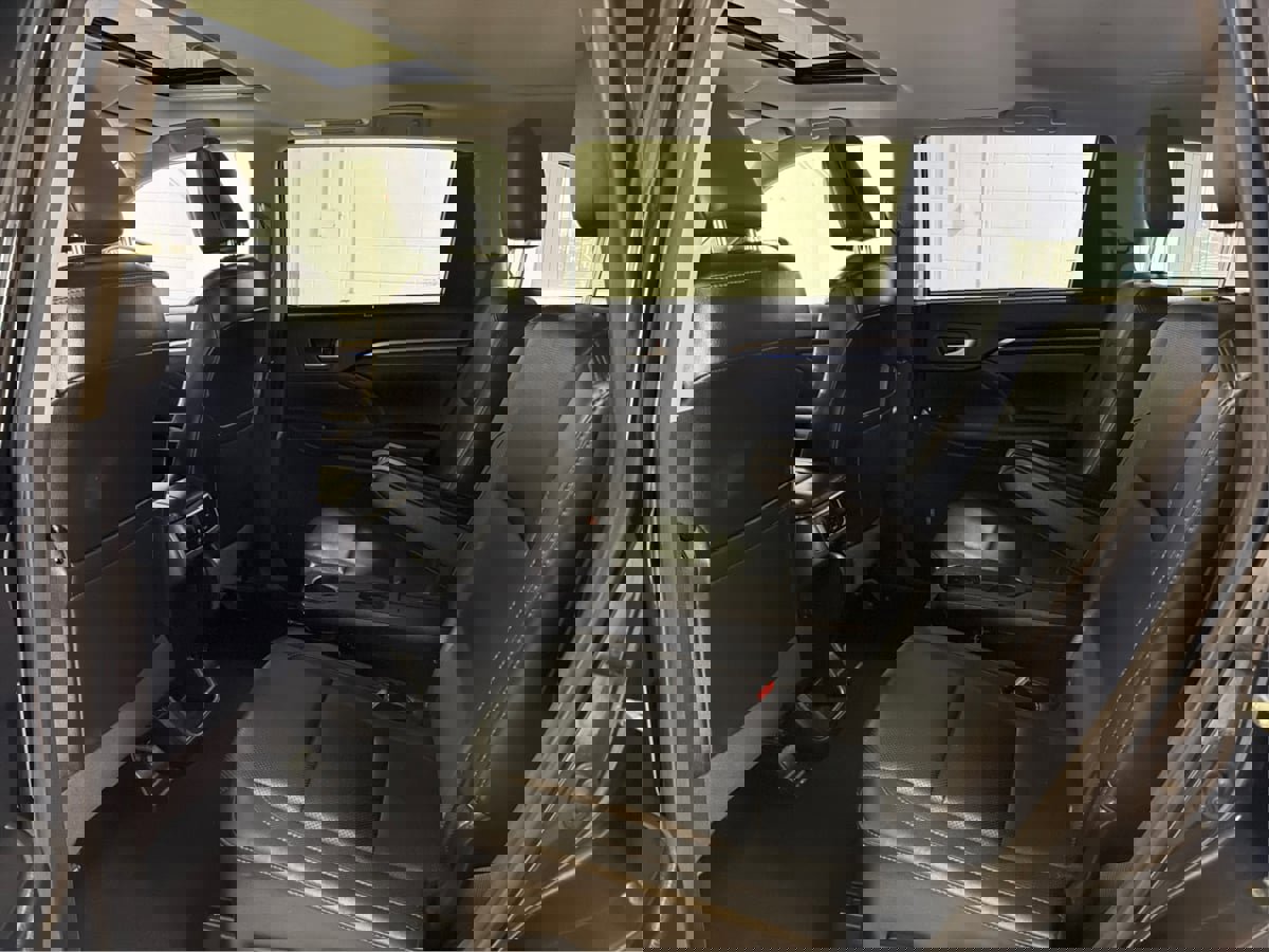 Used 2015 Toyota Highlander Limited image 10