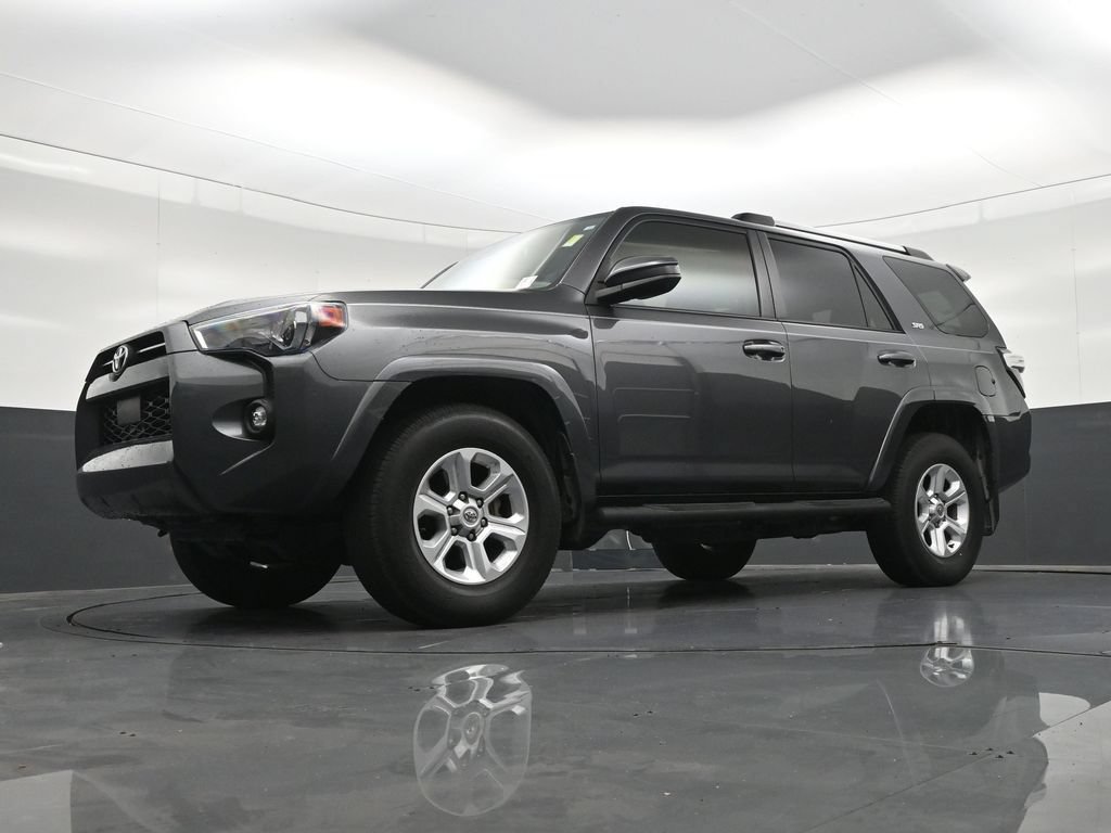 Used 2022 Toyota 4Runner SR5 RWD image 23