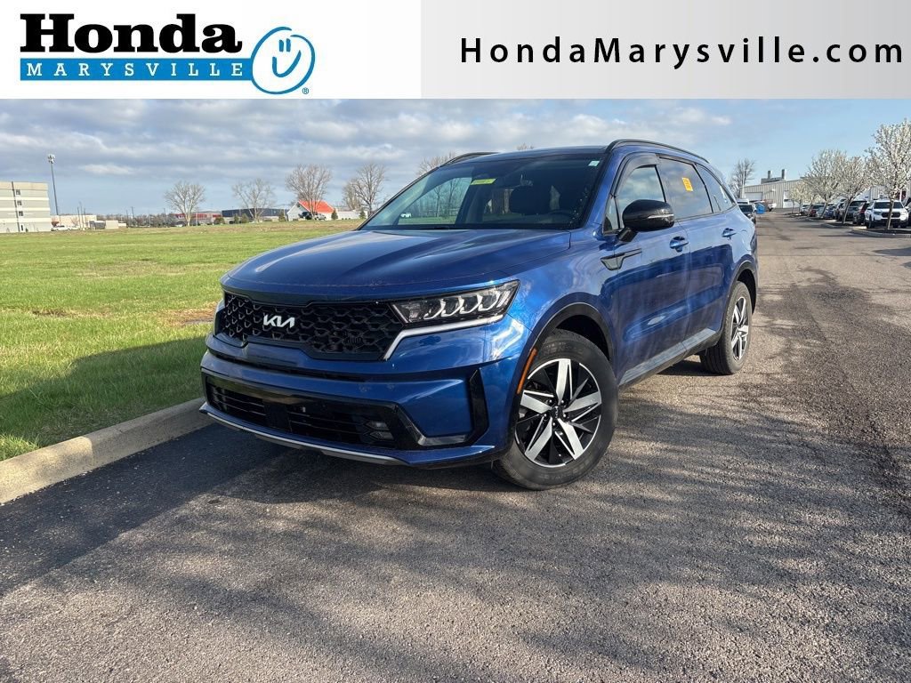 Used 2022 Kia Sorento EX w/ Panoramic Sunroof Package