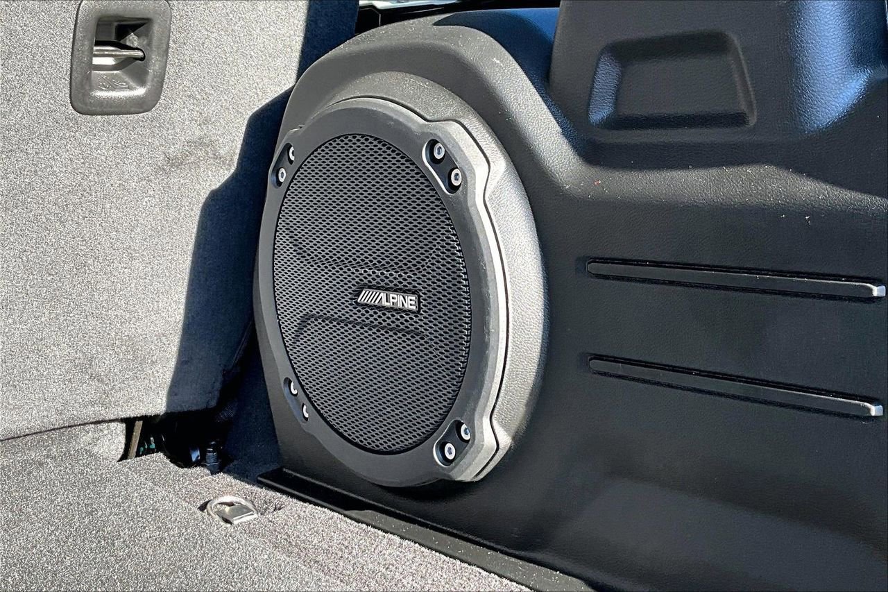 Certified 2023 Jeep Wrangler Sahara w/ Cold Weather Group image 28