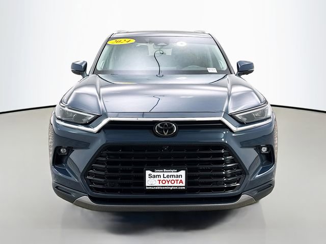 Used 2024 Toyota Grand Highlander Limited image 2
