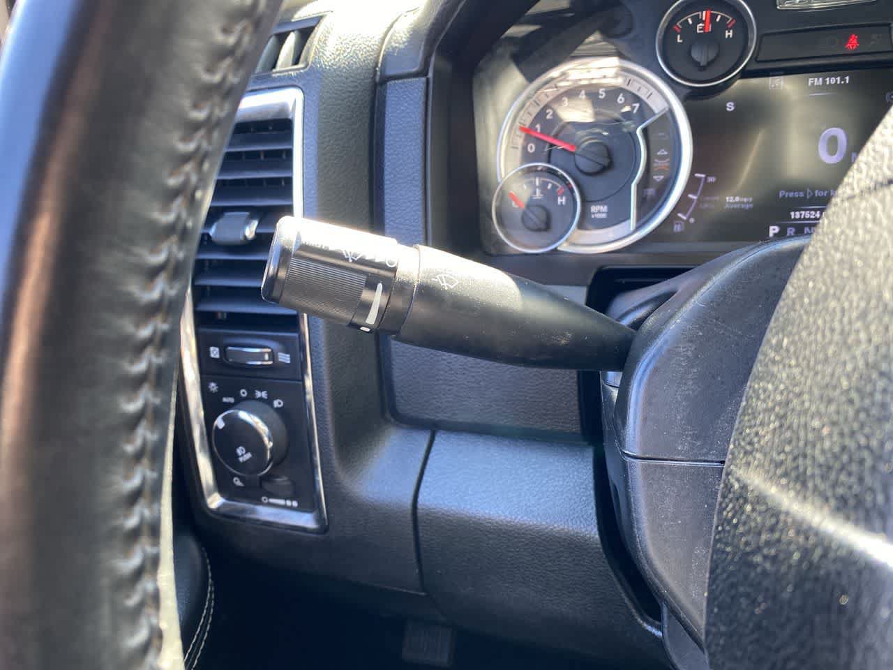 Used 2014 RAM 1500 Laramie w/ Convenience Group AWD/4WD image 21