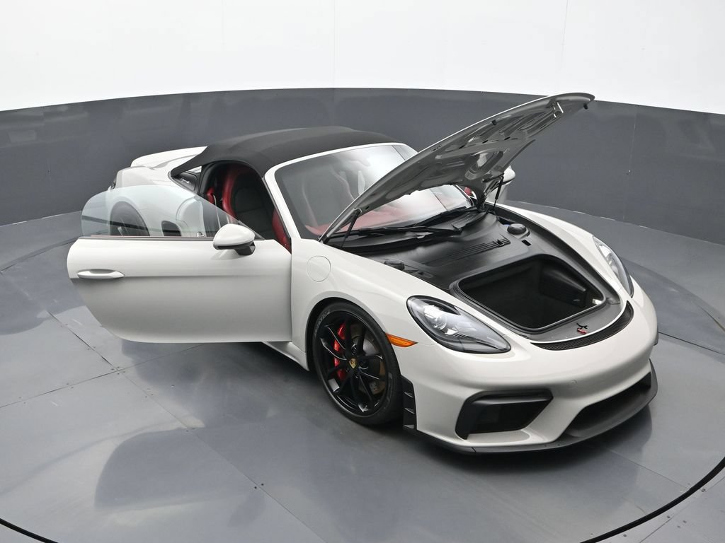 Certified 2023 Porsche 718 Boxster Spyder RWD image 29