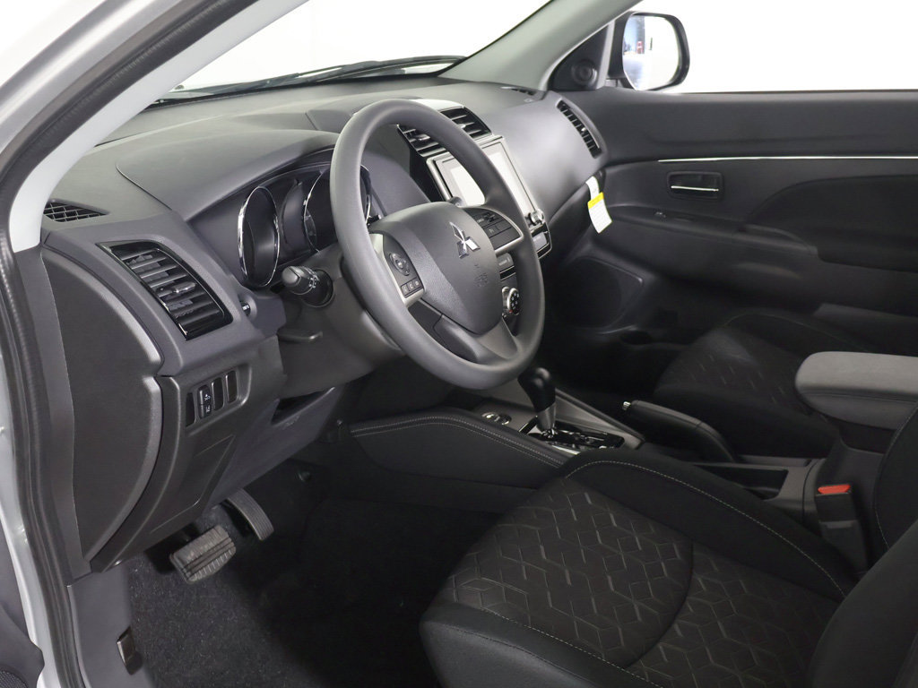New 2027 Mitsubishi Outlander Sport ES AWD/4WD image 19