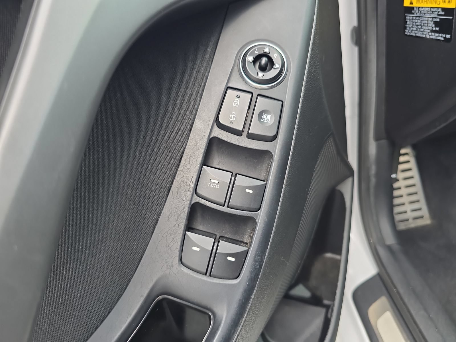 Used 2016 Hyundai Elantra Sport FWD image 14