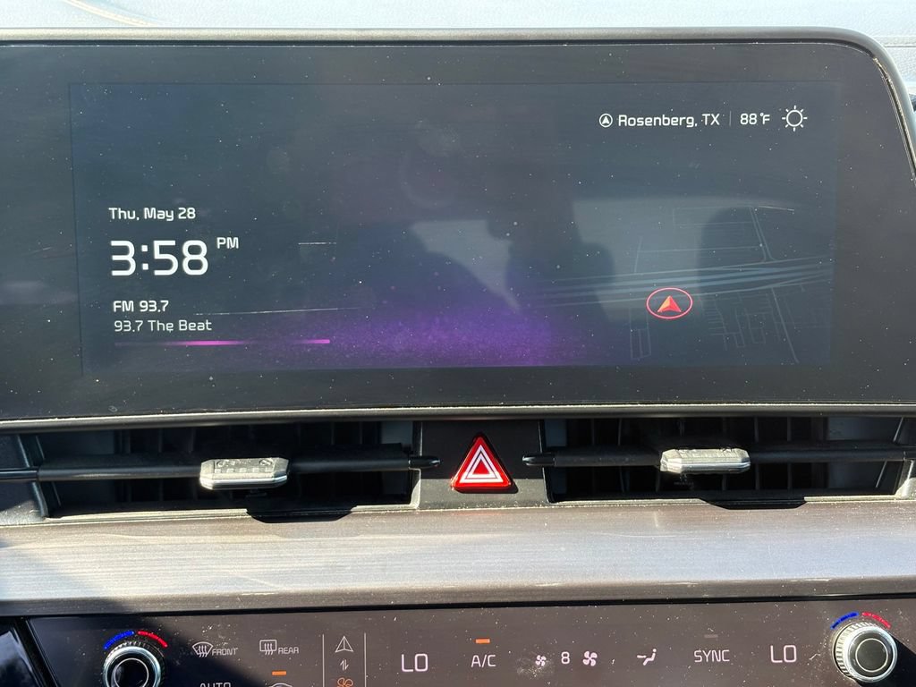 Used 2025 Kia Sportage EX FWD image 24