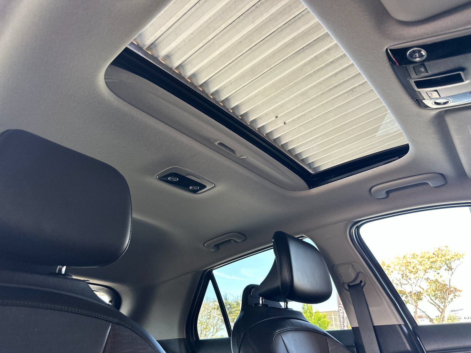 Certified 2023 Kia Niro SX Touring FWD image 24