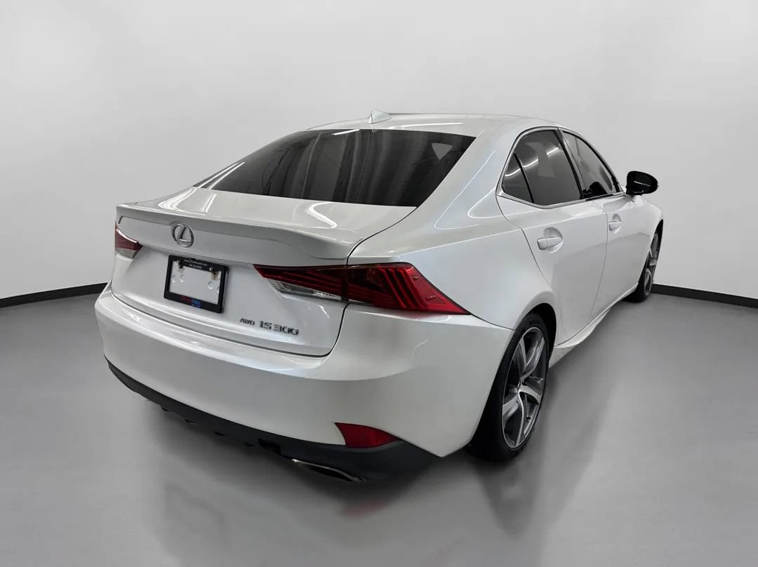 Used 2018 Lexus IS 300 AWD w/ Comfort Package image 10