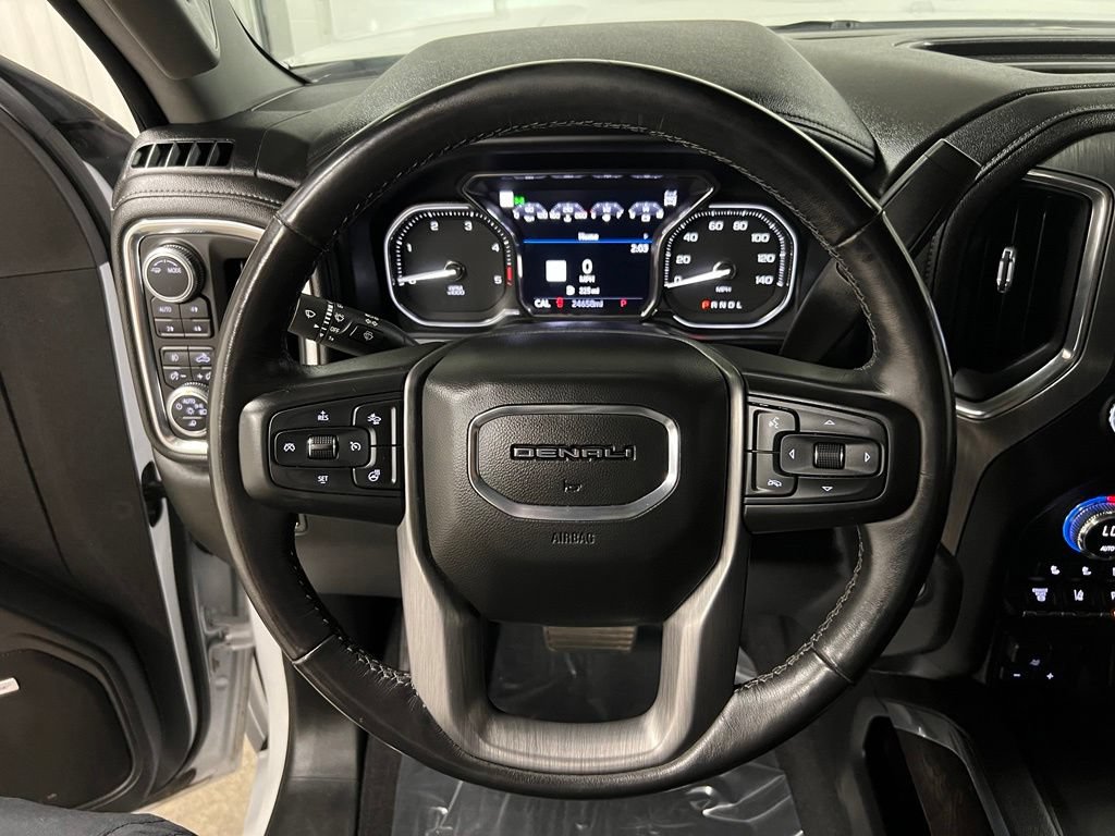 Used 2020 GMC Sierra 2500 Denali w/ Denali Ultimate Package AWD/4WD image 26