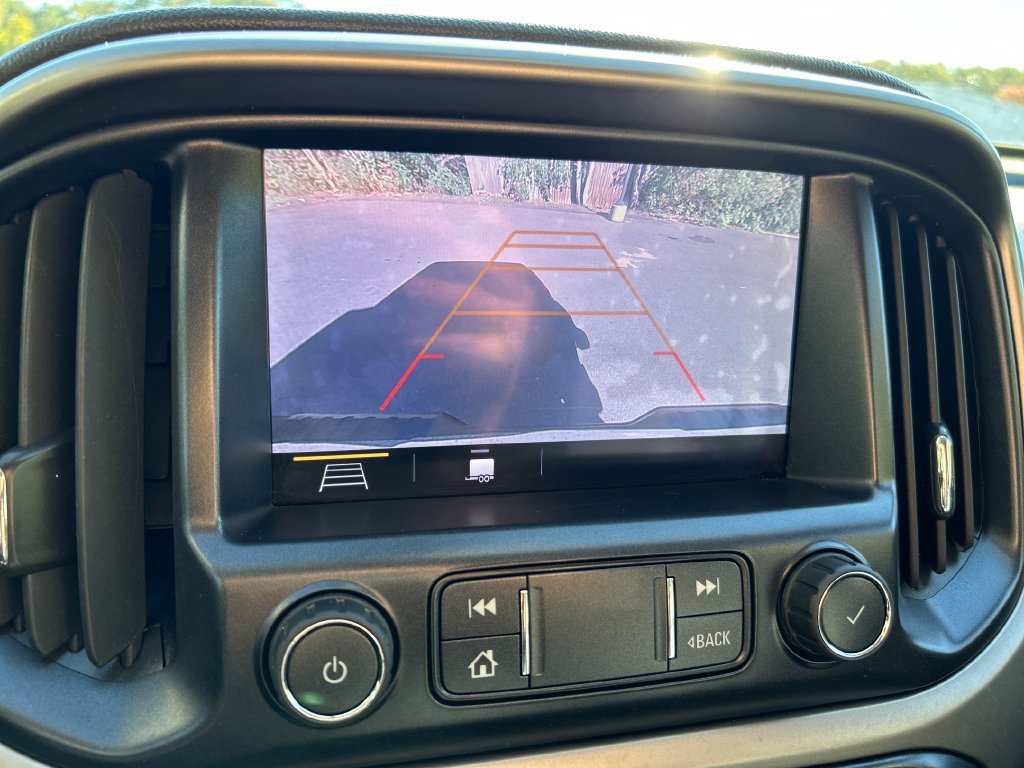 Used 2019 Chevrolet Colorado Z71 w/ Z71 Midnight Edition AWD/4WD image 32