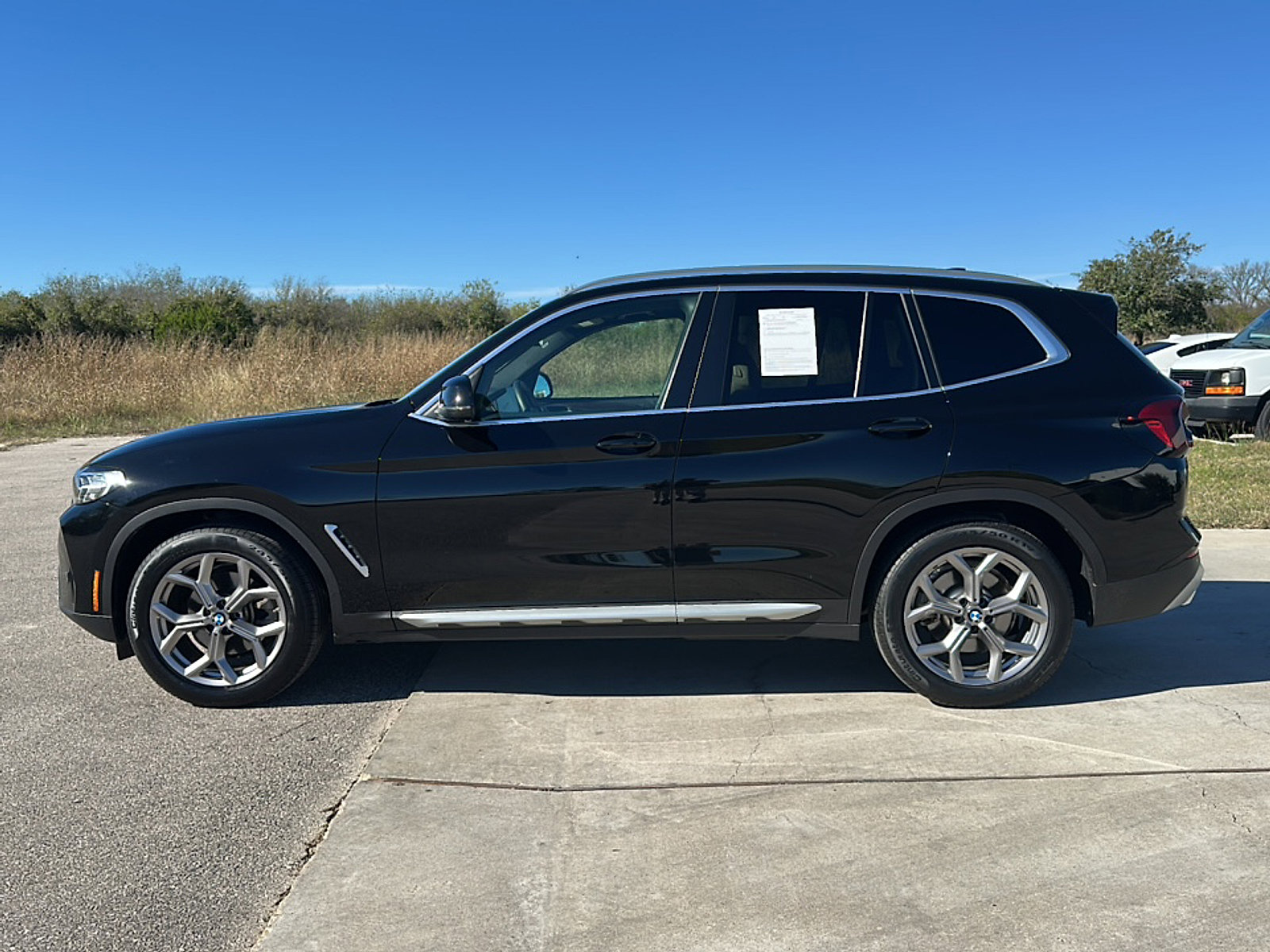 Certified 2023 BMW X3 sDrive30i w/ Premium Package image 5