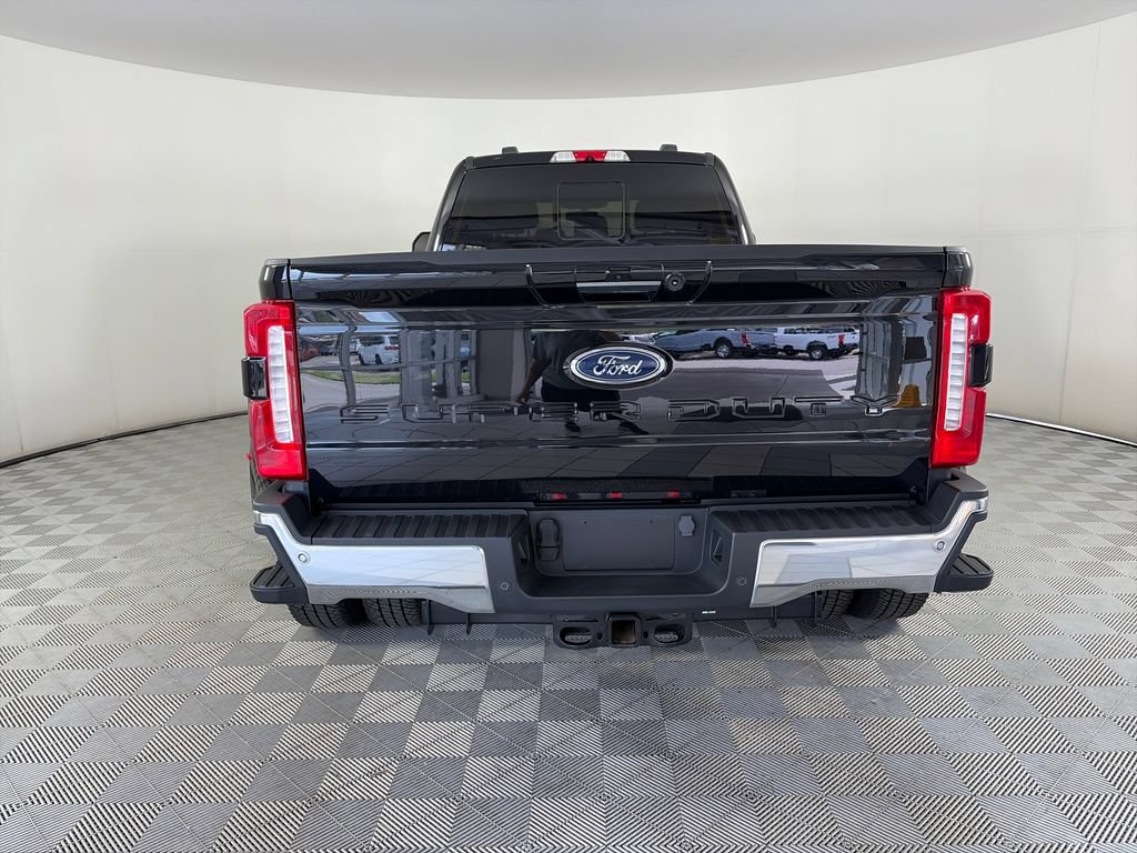 Used 2023 Ford F350 Lariat w/ Lariat Ultimate Package AWD/4WD image 6