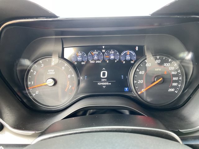 Used 2021 Chevrolet Camaro SS RWD image 32