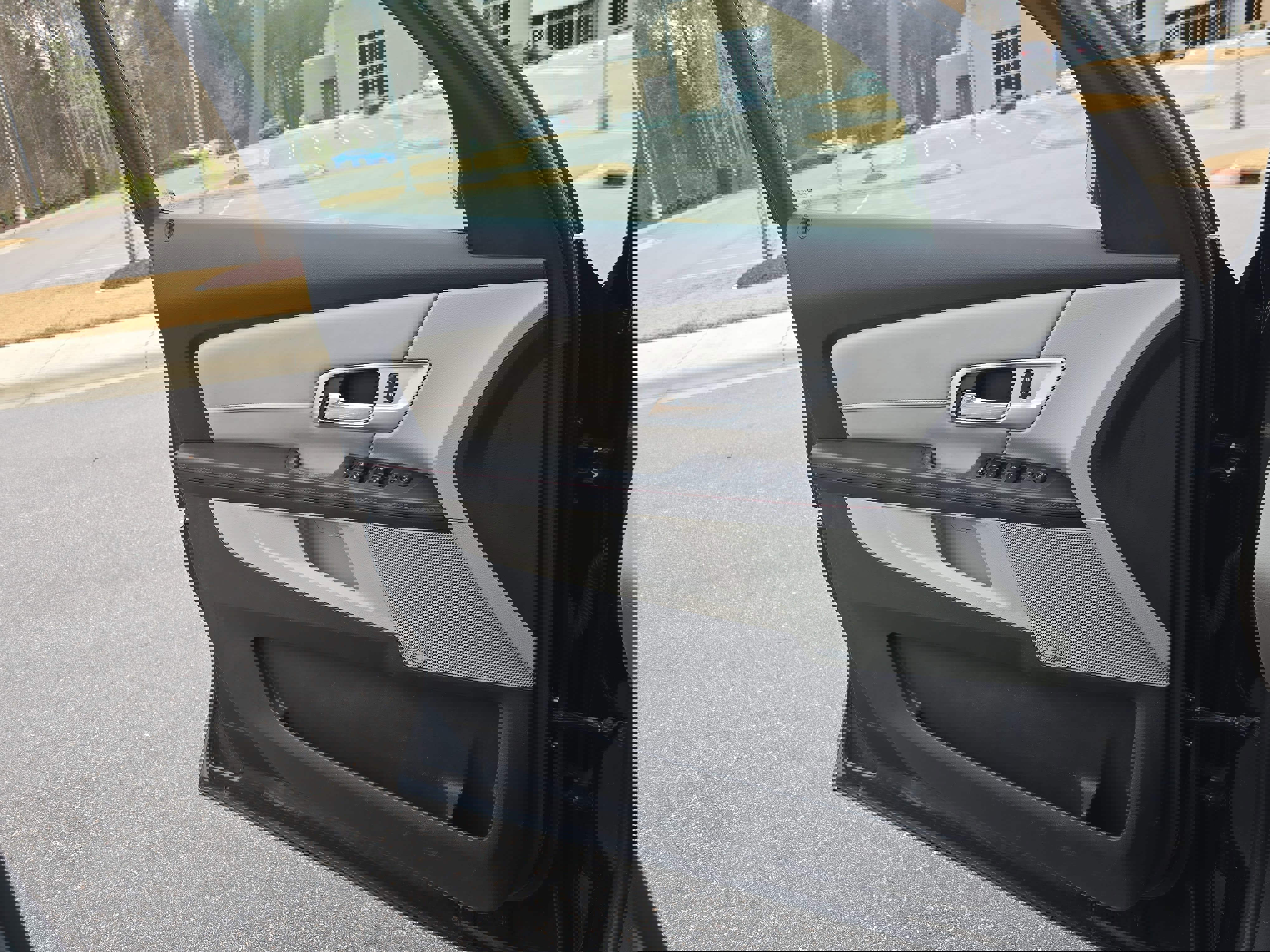 Used 2013 GMC Terrain SLT image 24