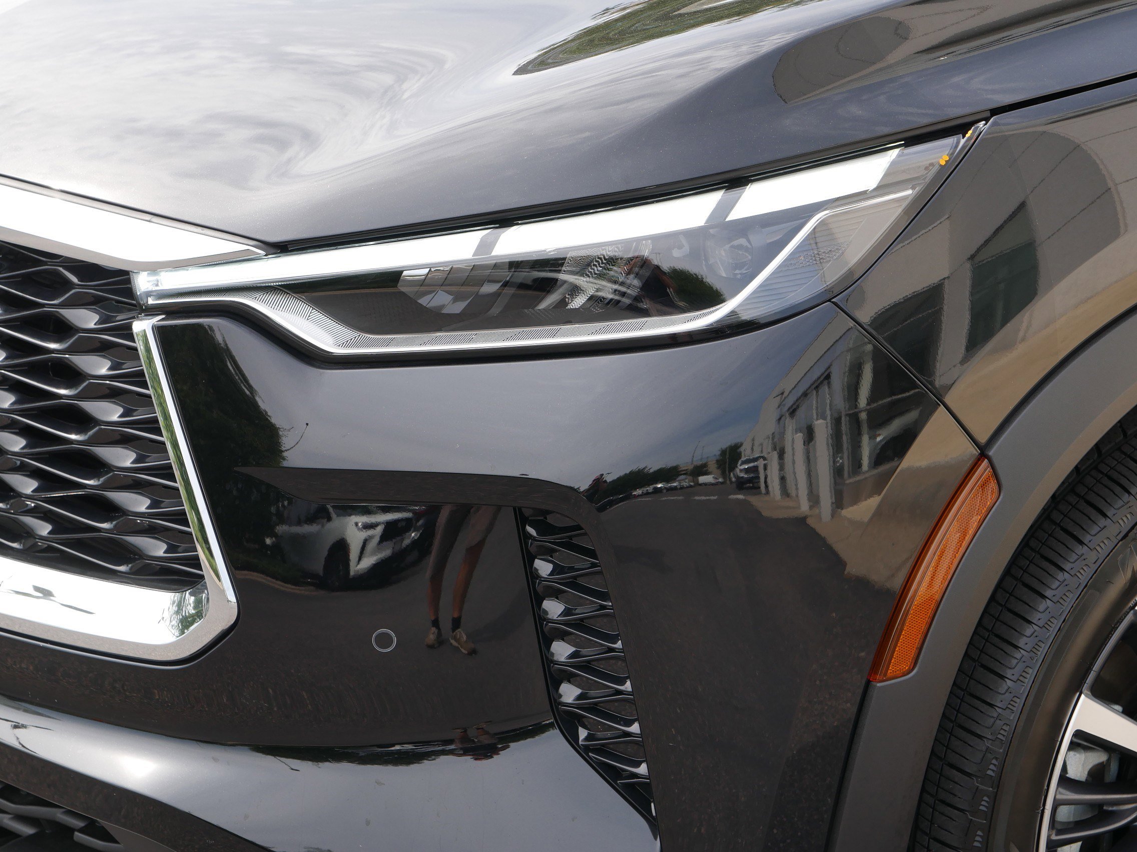 Certified 2025 INFINITI QX60 Autograph w/ Cargo Package image 16