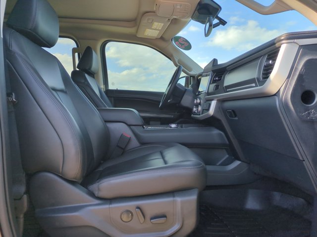 Used 2023 Ford Expedition XLT RWD image 21