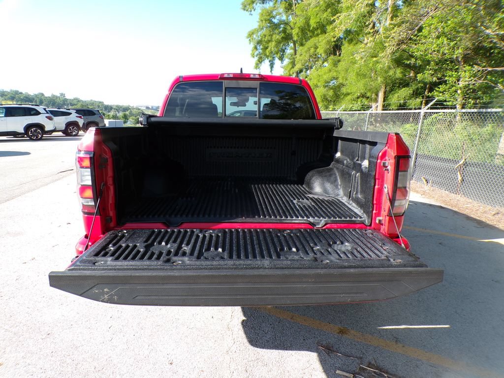 Used 2022 Nissan Frontier SV w/ Technology Package AWD/4WD image 18