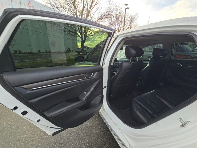 Used 2020 Honda Accord EX-L image 17
