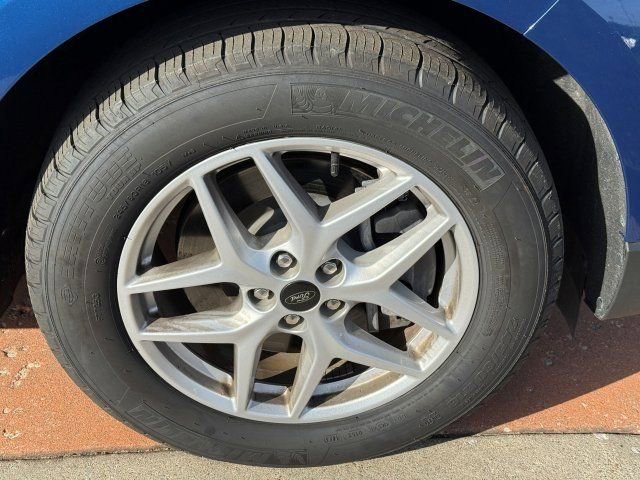 Used 2024 Ford Edge SEL image 8