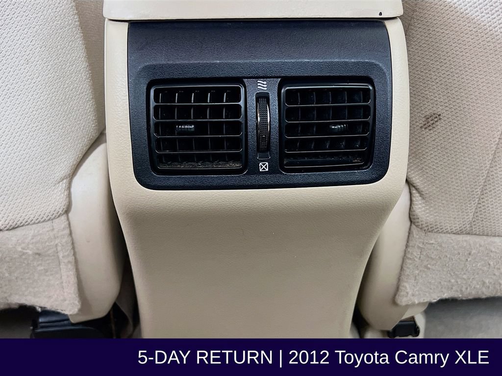 Used 2012 Toyota Camry XLE FWD image 28