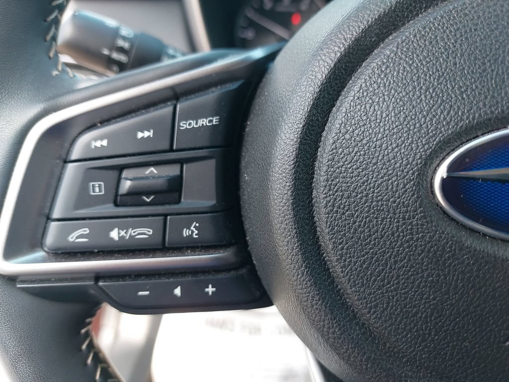 Certified 2025 Subaru Outback Touring AWD/4WD image 14