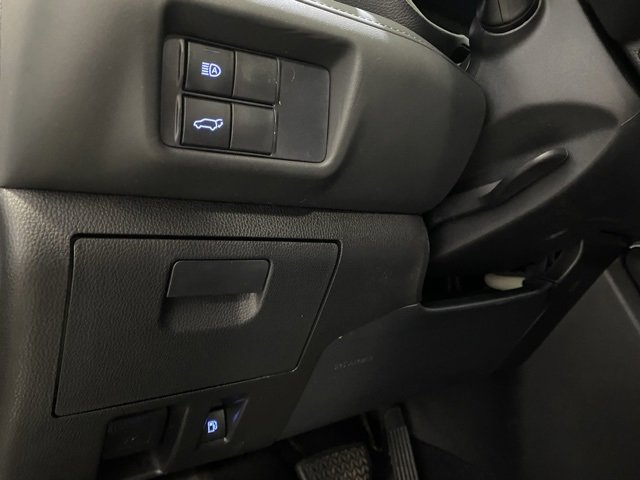 Certified 2020 Toyota Highlander LE image 15