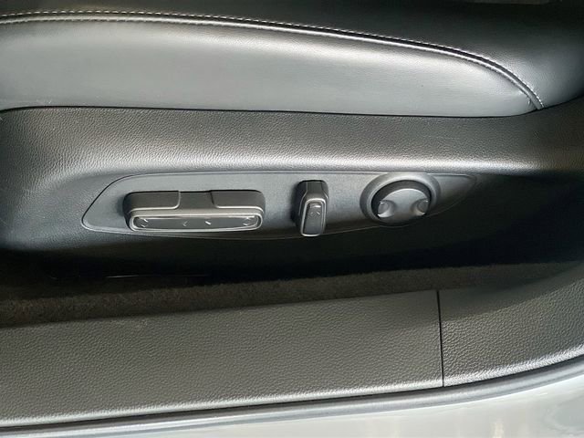 Used 2023 Honda Accord EX-L image 13