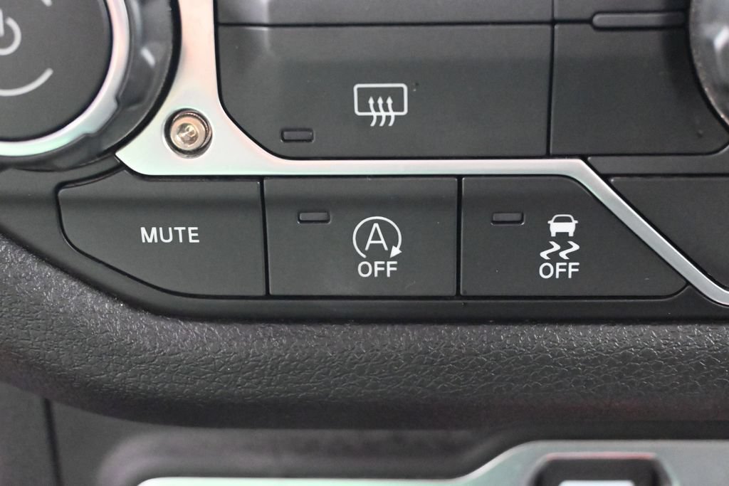 Used 2026 Jeep Wrangler Unlimited Sport AWD/4WD image 13