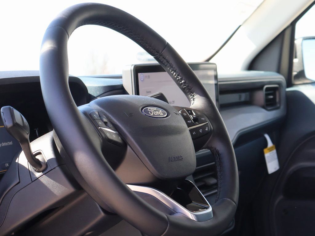 New 2026 Ford Maverick Lariat w/ Black Appearance Package image 25