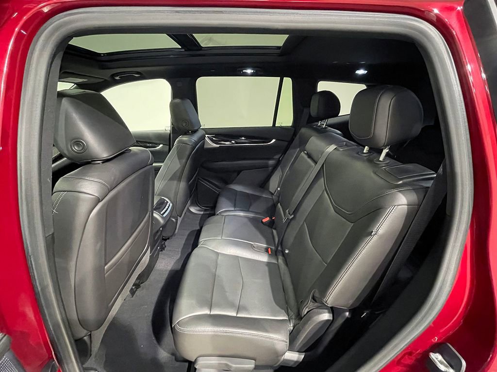 Used 2020 Cadillac XT6 Premium Luxury AWD/4WD image 20