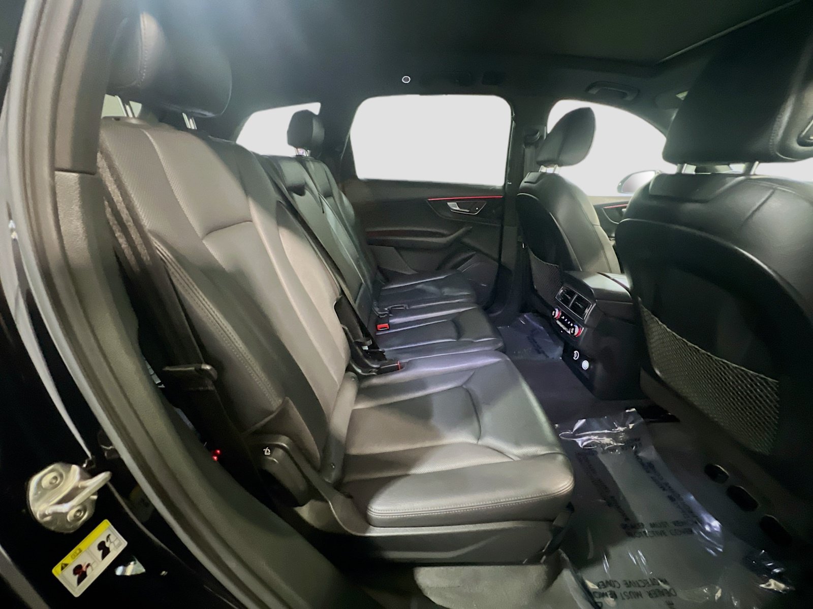 Used 2019 Audi Q7 3.0T Prestige w/ Prestige Package AWD/4WD image 22