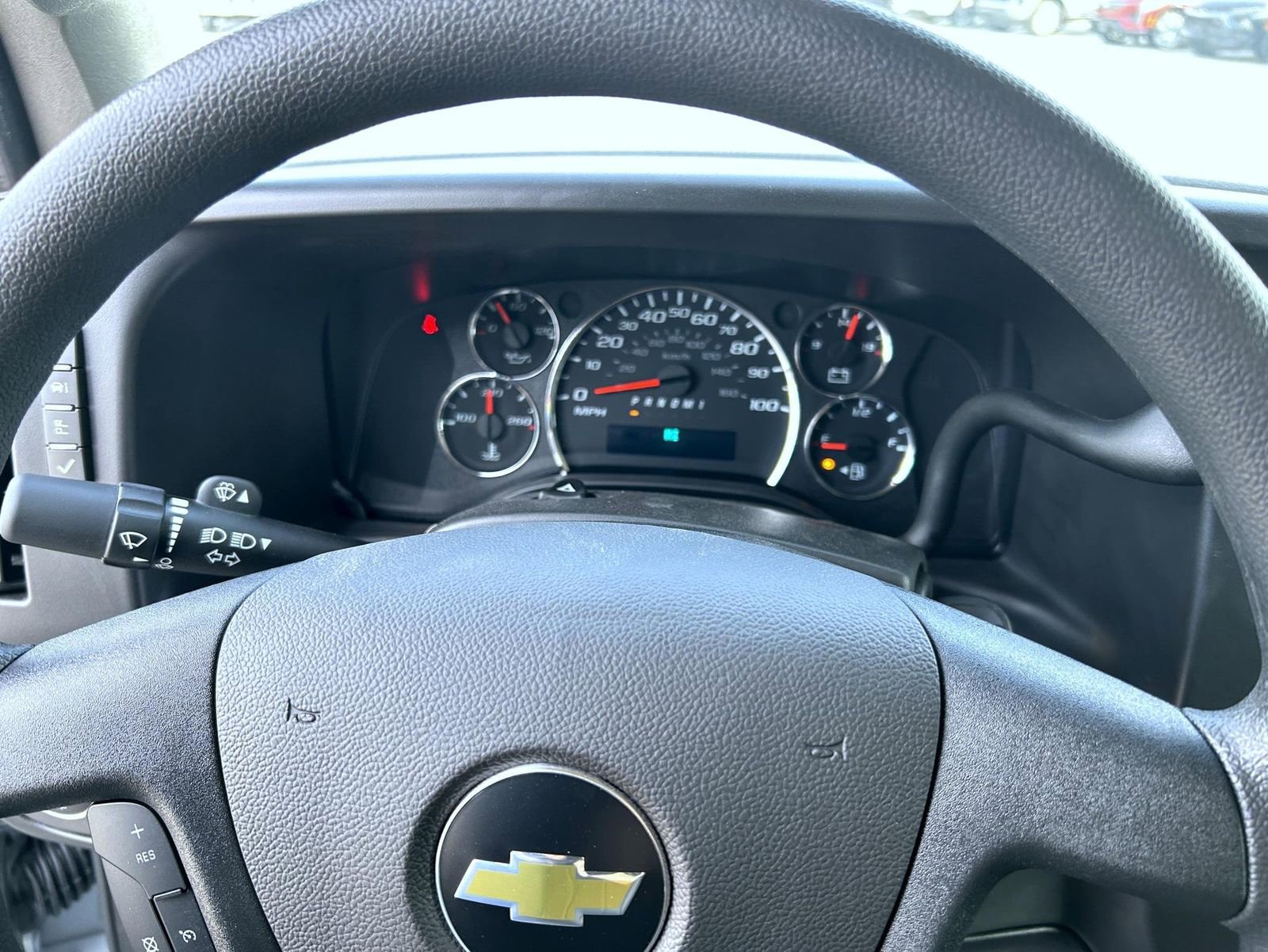 New 2025 Chevrolet Express 2500 Work Van w/ Safety Package RWD image 14