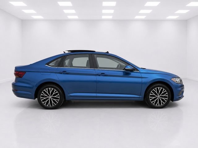 Used 2019 Volkswagen Jetta SE w/ Cold Weather Package FWD image 7