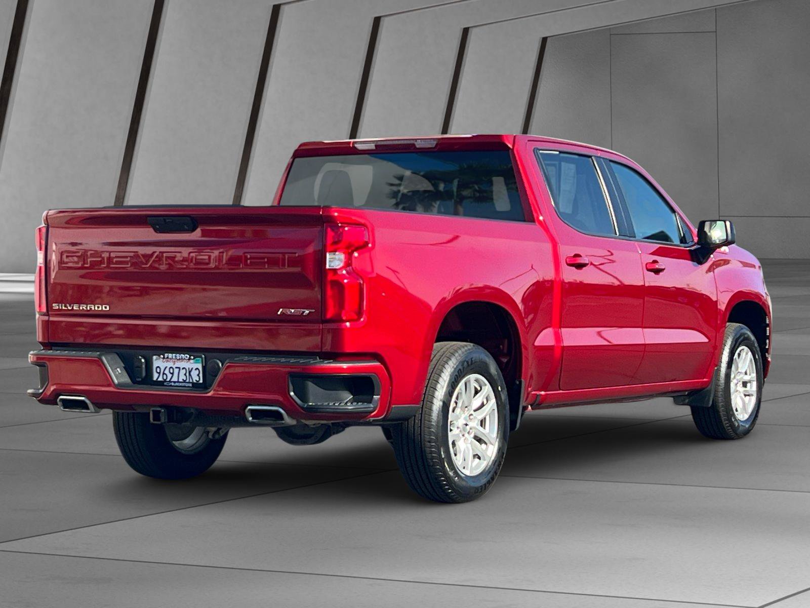 Used 2021 Chevrolet Silverado 1500 RST w/ Z71 Off-Road Package AWD/4WD image 4