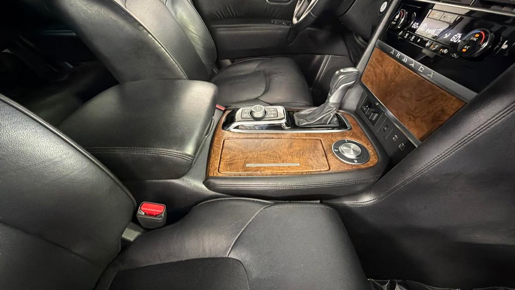 Used 2023 Nissan Armada SL w/ Captain's Chairs Package RWD image 38