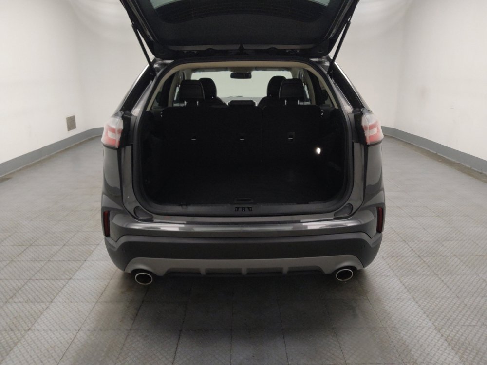 Used 2019 Ford Edge SEL w/ Equipment Group 201A FWD image 29