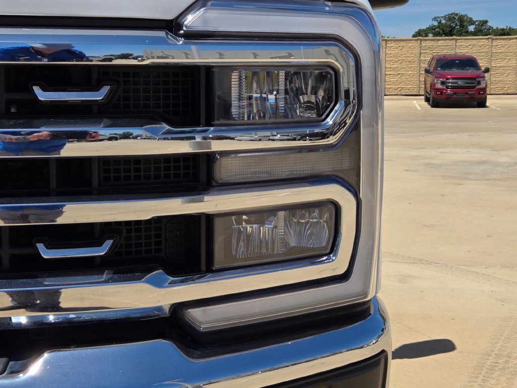 Used 2024 Ford F250 Lariat AWD/4WD image 34