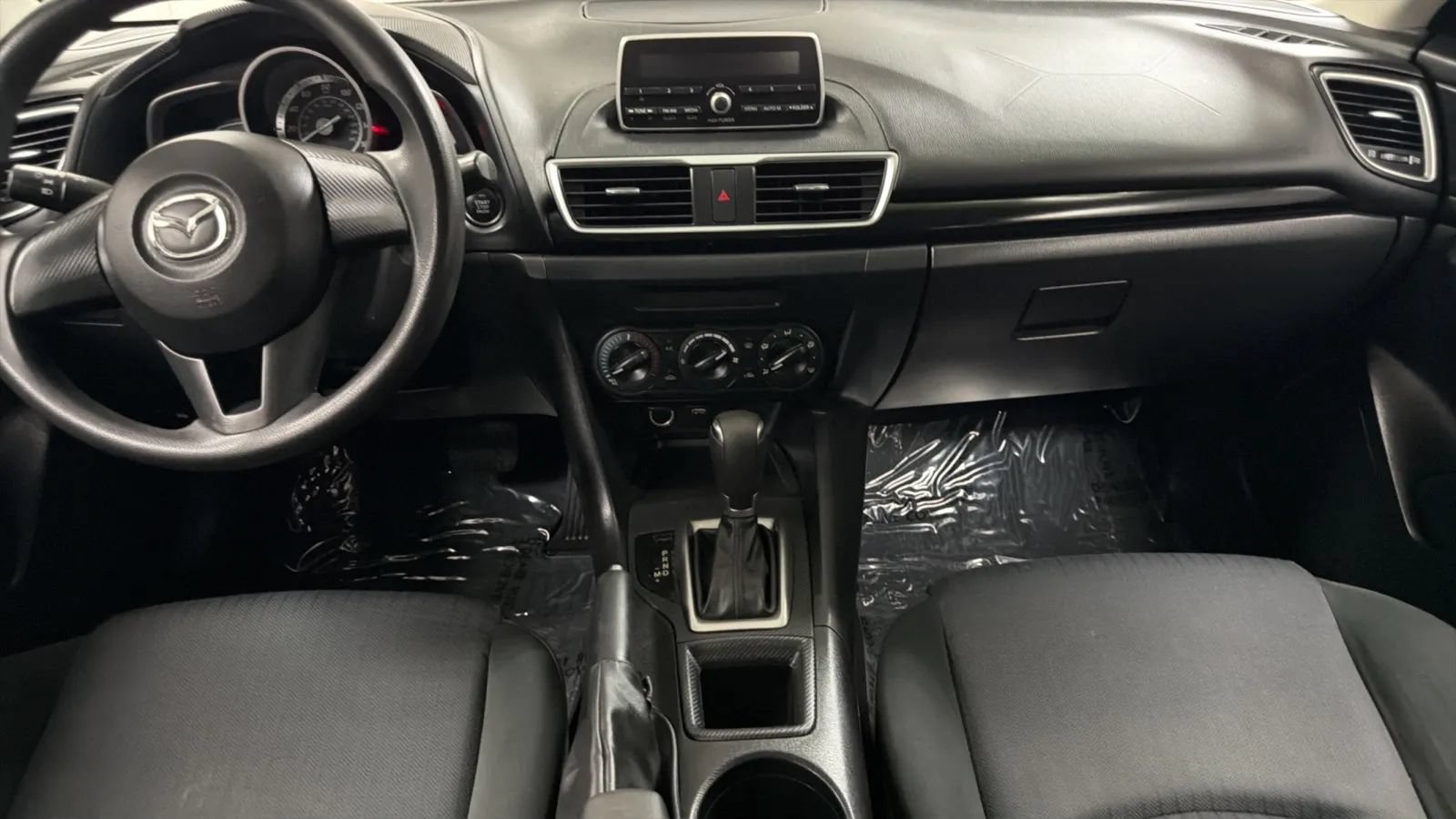 Used 2015 MAZDA MAZDA3 i SV FWD image 15