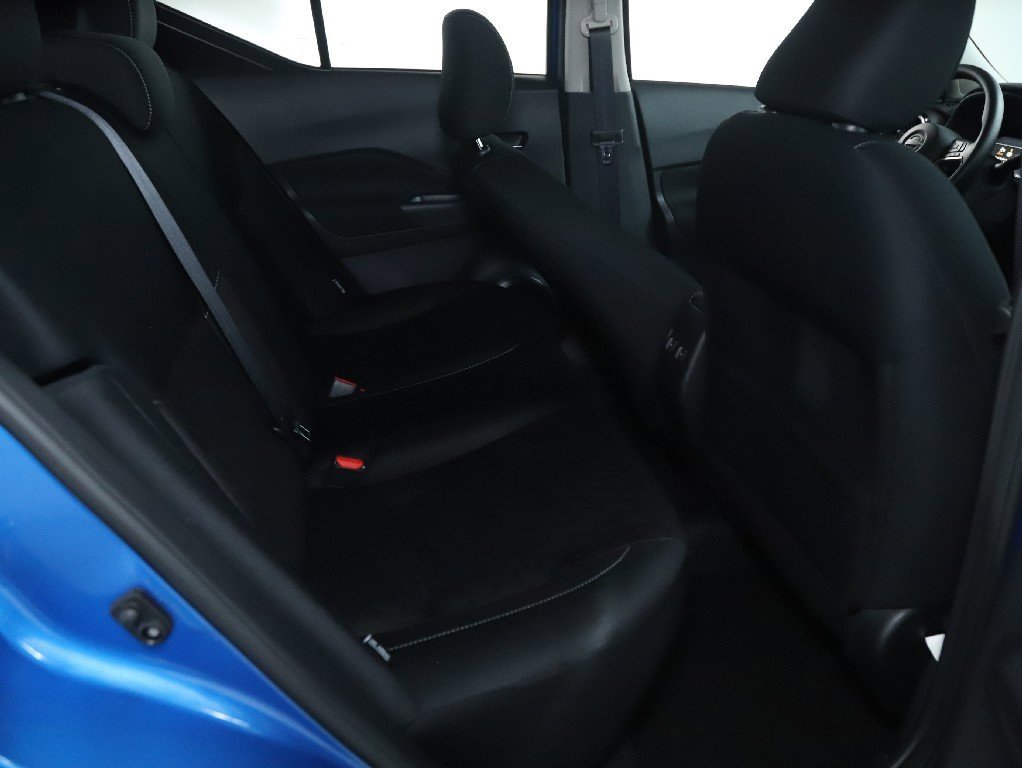Certified 2024 Nissan Kicks SV w/ Interior Electronics Package image 31