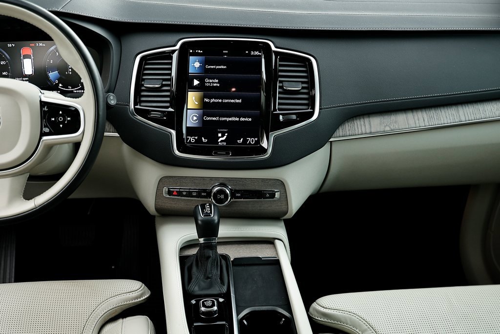 Used 2022 Volvo XC90 T6 Inscription w/ Advanced Package image 25