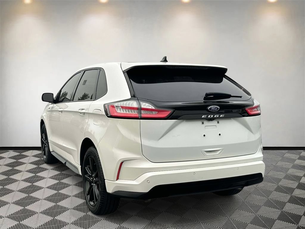 Certified 2023 Ford Edge ST-Line AWD/4WD image 5