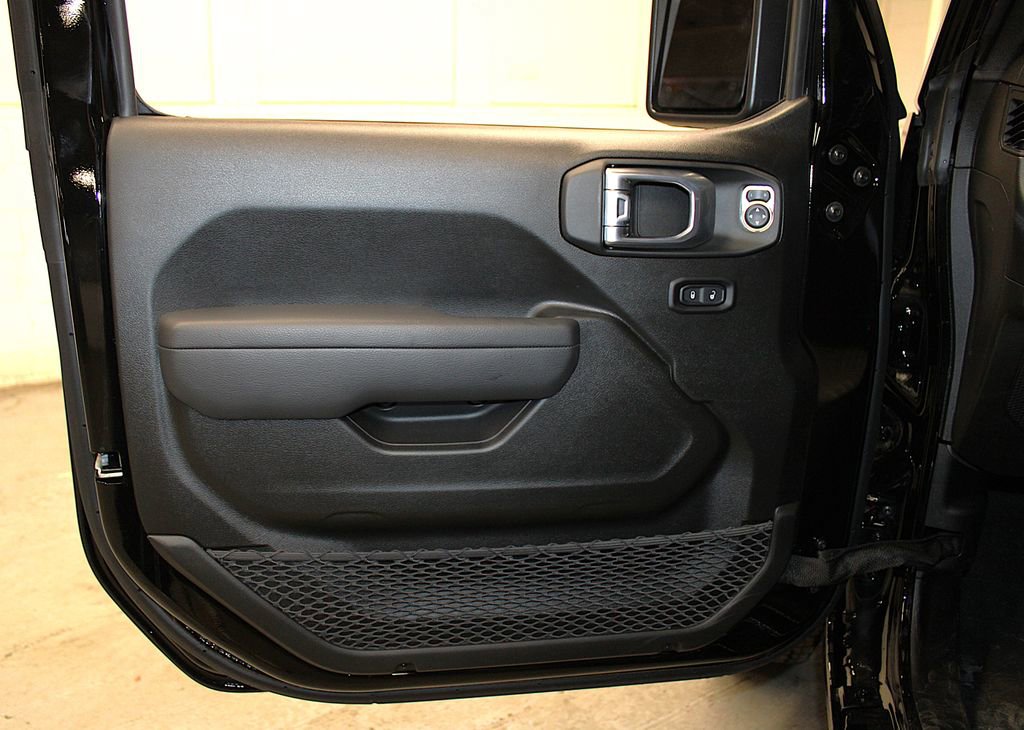 New 2026 Jeep Wrangler Unlimited Sport image 23