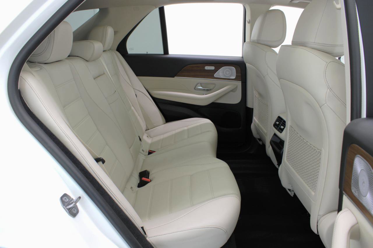 Used 2021 Mercedes-Benz GLE 450 4MATIC image 44